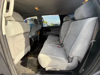 2016 Toyota Sequoia
