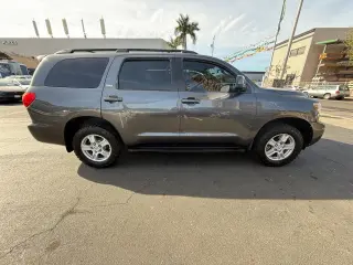 2016 Toyota Sequoia
