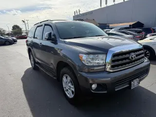 2016 Toyota Sequoia