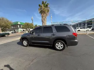 2016 Toyota Sequoia