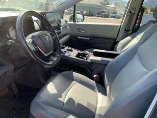 2021 Toyota Sienna