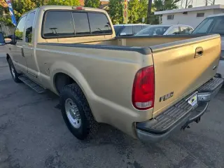 2000 Ford F-250 SD
