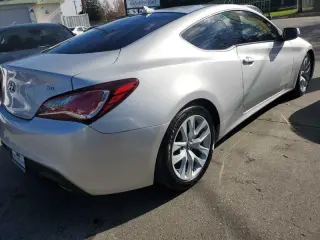 2015 Hyundai Genesis Coupe
