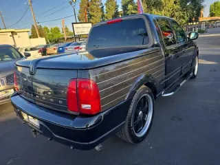 2002 Lincoln Blackwood