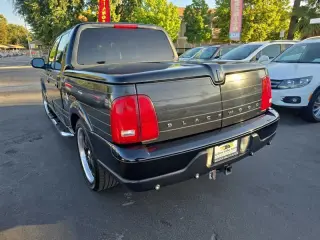 2002 Lincoln Blackwood