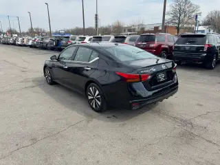 2022 Nissan Altima