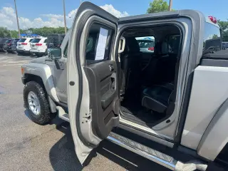 2009 HUMMER H3
