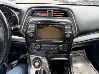 2020 Nissan Maxima