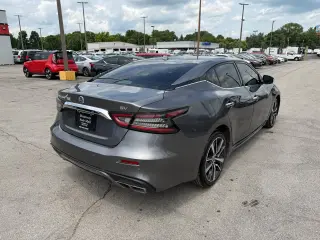 2020 Nissan Maxima