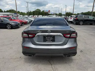 2020 Nissan Maxima