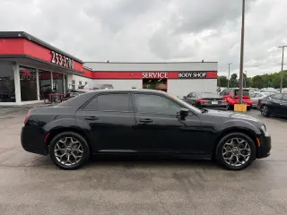 2015 Chrysler 300