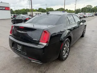 2015 Chrysler 300