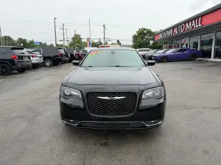 2015 Chrysler 300