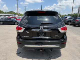 2016 Nissan Pathfinder