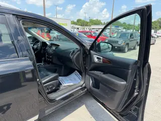 2016 Nissan Pathfinder