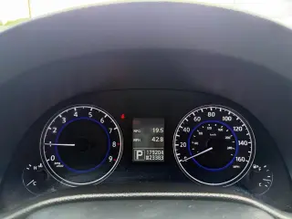 2011 Infiniti G37