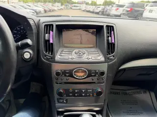 2011 Infiniti G37