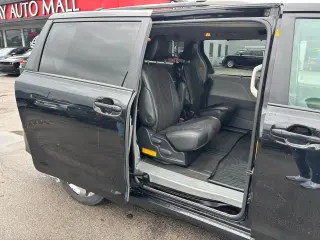 2011 Toyota Sienna
