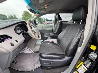 2011 Toyota Sienna