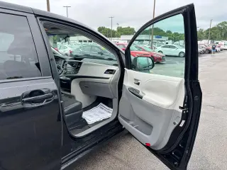 2011 Toyota Sienna
