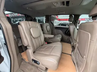 2014 Chrysler Town & Country