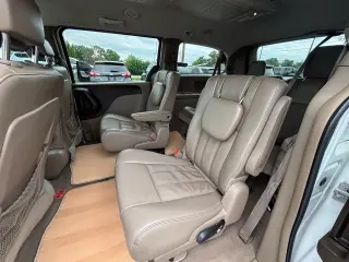 2014 Chrysler Town & Country