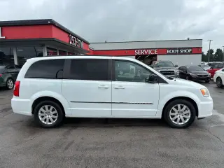 2014 Chrysler Town & Country