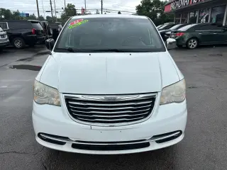 2014 Chrysler Town & Country