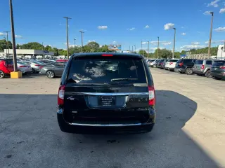 2014 Chrysler Town & Country