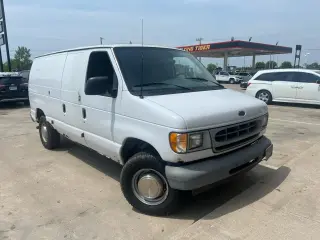 2002 Ford Econoline