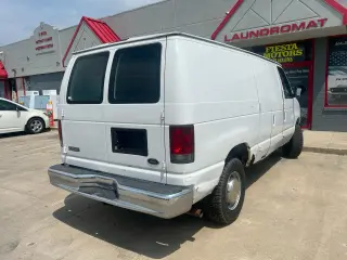 2002 Ford Econoline