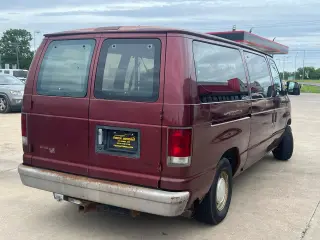 1995 Ford Econoline E150