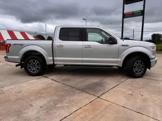 2015 Ford F-150 XL SuperCrew 5.5-ft. Bed 4WD