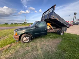 2001 Ford F-350 SD XLT 2WD DRW