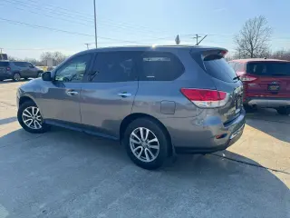 2015 Nissan Pathfinder