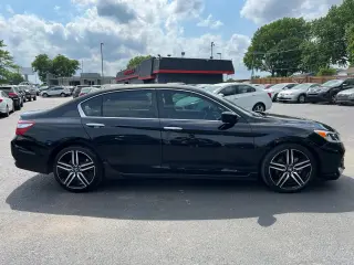 2017 Honda Accord Sedan Sport SE CVT