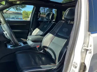 2017 Jeep Grand Cherokee Overland 4x2