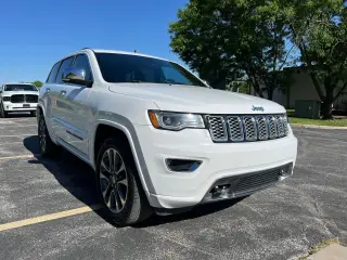 2017 Jeep Grand Cherokee Overland 4x2