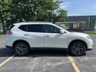 2016 Nissan Rogue