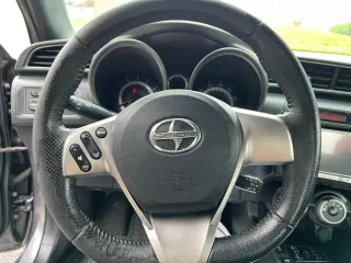 2011 Scion tC