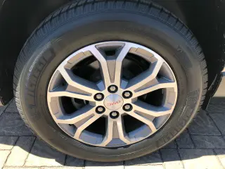 2013 GMC Acadia