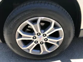 2013 GMC Acadia