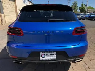 2017 Porsche Macan