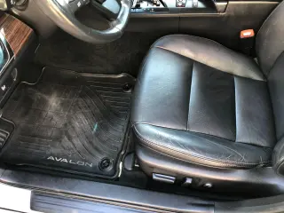 2013 Toyota Avalon