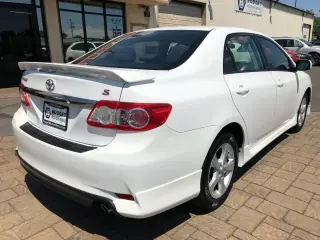 2013 Toyota Corolla S 4-Speed AT