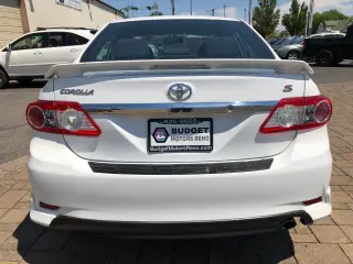 2013 Toyota Corolla S 4-Speed AT