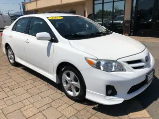 2013 Toyota Corolla S 4-Speed AT