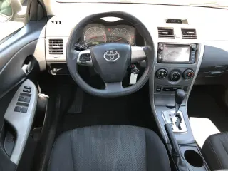 2013 Toyota Corolla S 4-Speed AT
