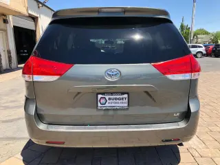 2012 Toyota Sienna
