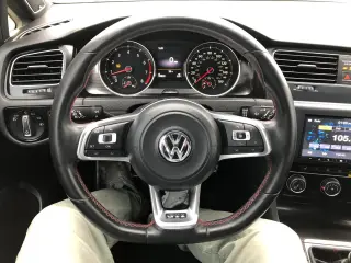 2015 Volkswagen GTI SE 6M 4-Door